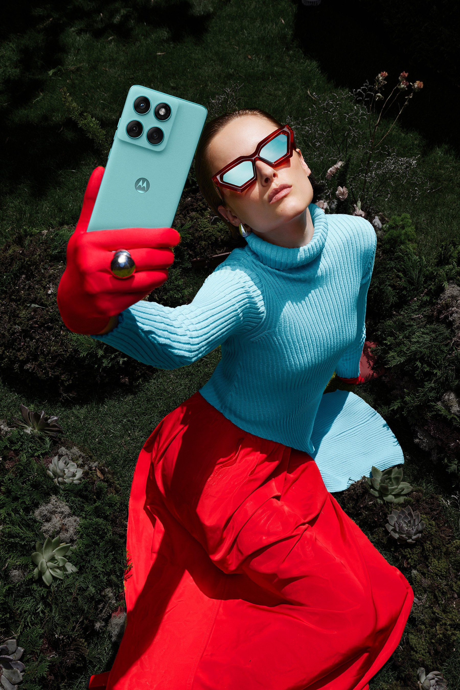 Motorola, Motorola Edge: What’s Your Edge?